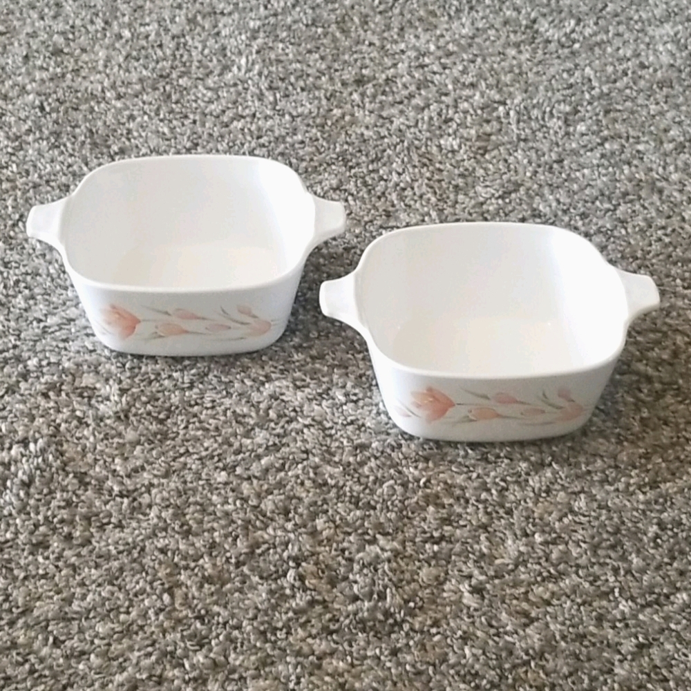 Corning Wear Casserole Dish